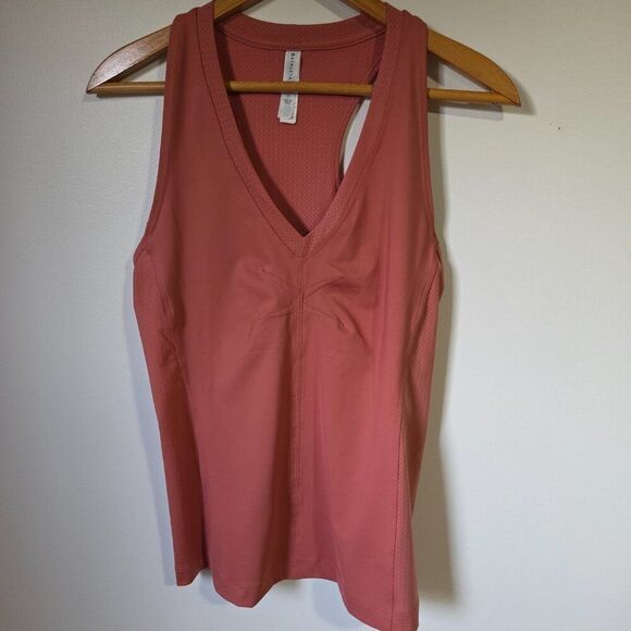 LIKE NEW ATHLETA ALLYSON FELIX + ATHLETA V NECK TANK TOP ATHLETIC TOP SIZE M - Picture 1 of 16